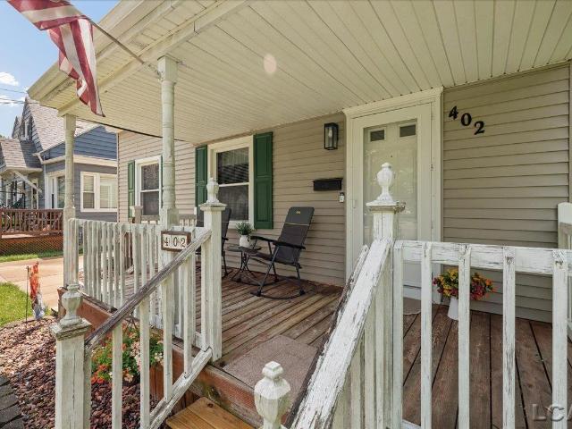 402 Oden Way