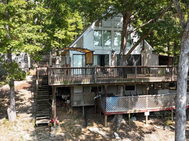 402 Lame Duck Drive