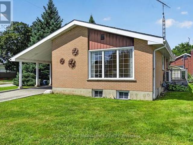 402 Linda Street, Prescott, ON, K0E 1T0 house for sale | Listing ID X13704 | Royal LePage