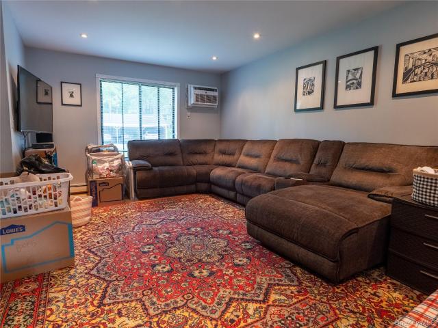 402 Mountain Laurel Drive
