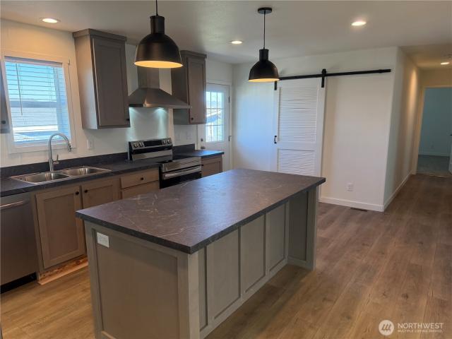402 Maple Avenue # 52