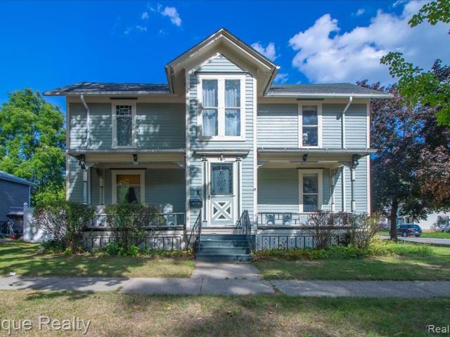 402 N Hickory Street