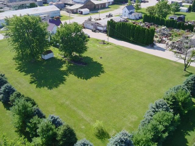 402 N Old US Highway 41