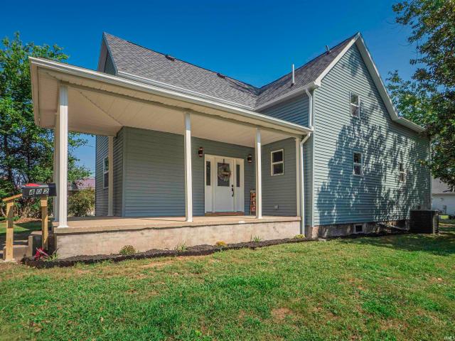 402 S Second Street