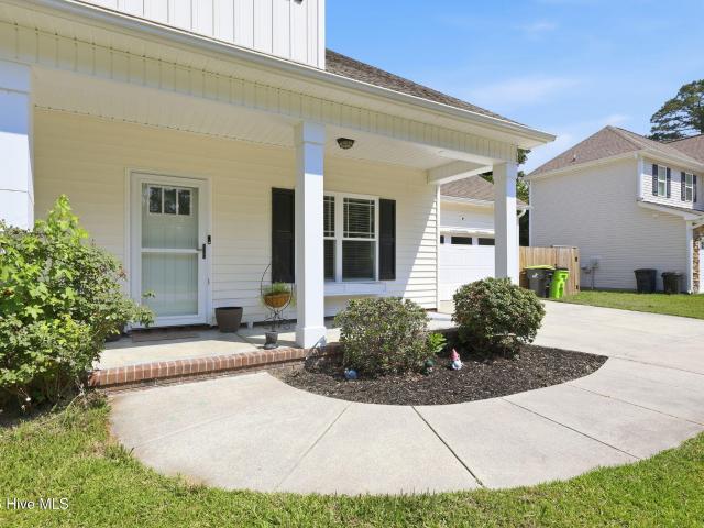 402 Satterfield Drive