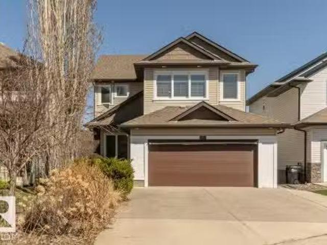 402 Suncrest Road, Sherwood Park, AB, T8H 0E8 house for sale.