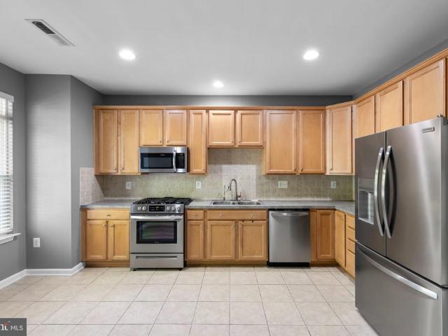 402 Quinton Oaks Circle