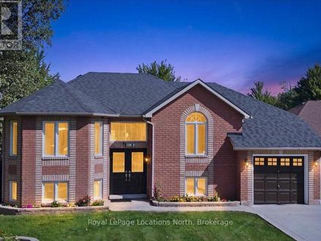 402 Ramblewood Drive, Wasaga Beach, ON, L9Z 2N9 house for sale | Listing ID S13666 | Royal LePage