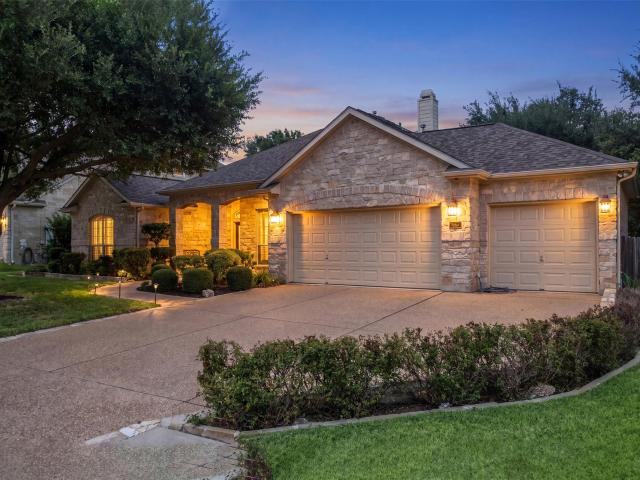 402 Ridgetop Bnd