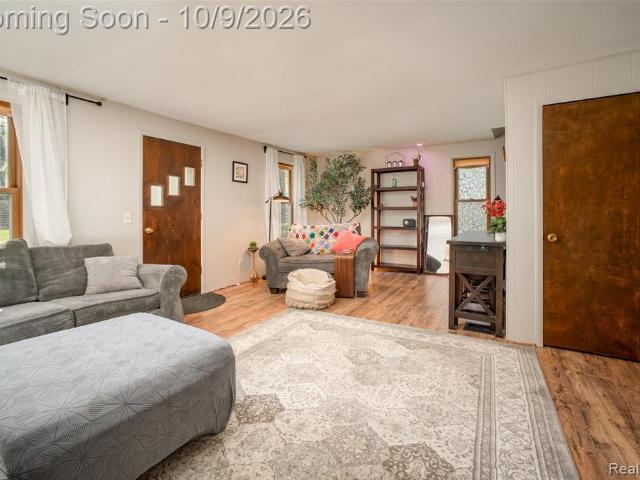 402 W Fitzgerald Street