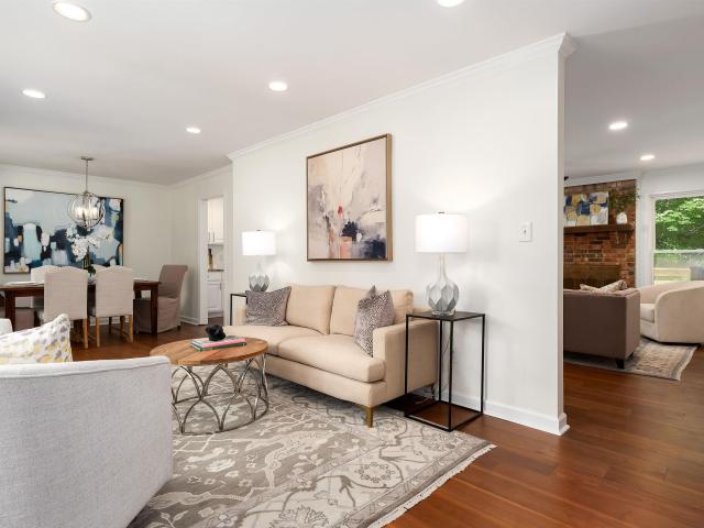 4038 Ida Lane