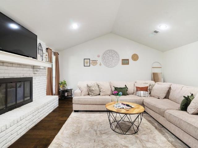 4030 Shannon Drive