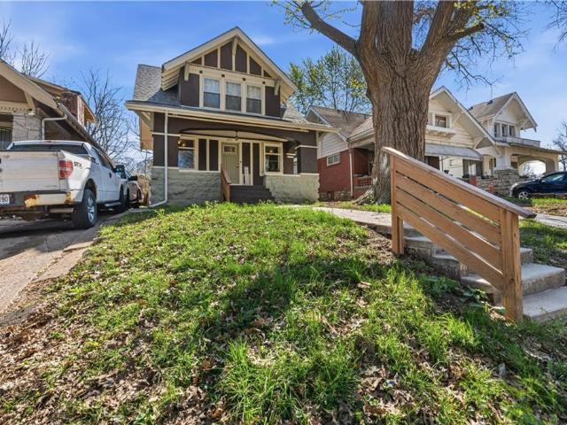 4031 S Benton Ave, Kansas City, MO 64130 | MLS #2614
