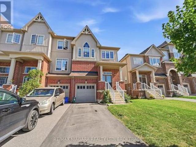4032 Fracchioni Drive, Lincoln Beamsville, ON, L3J 0R6 house for sale | Listing ID X13809 | Royal LePage