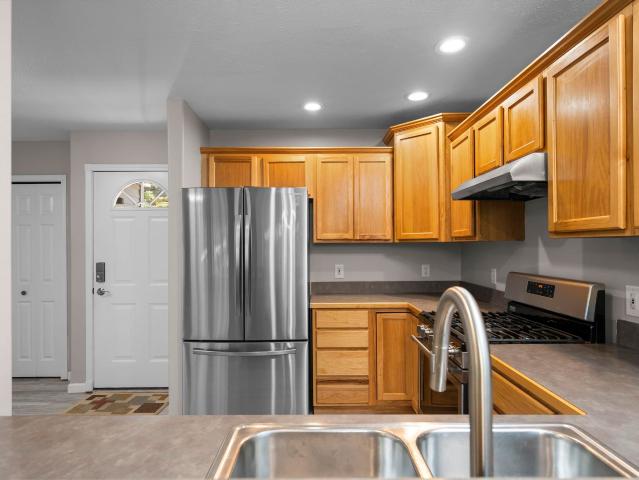 4033 Sherwood Forest Drive