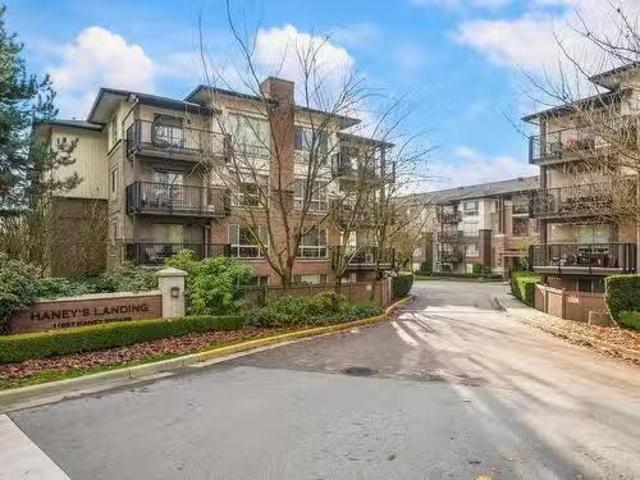 403 11665 Haney Bypass, Maple Ridge, BC, V2X 8W9 Single Fami.