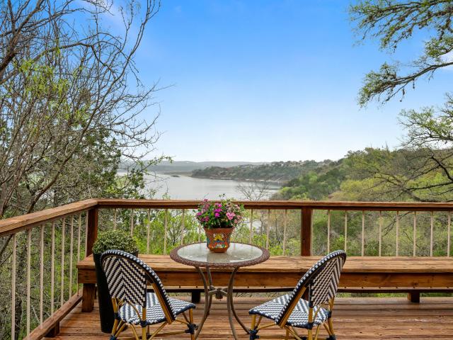 403 Coventry Rd, Spicewood, TX 78669 | MLS #8792