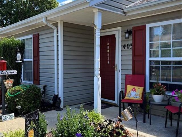 403 Campbell Gardens Road