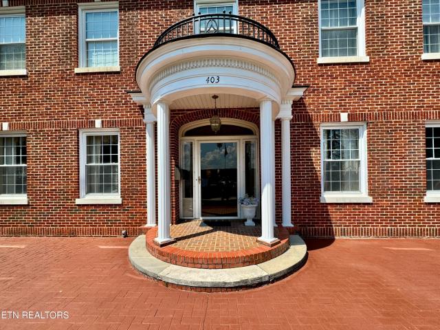 403 Church St