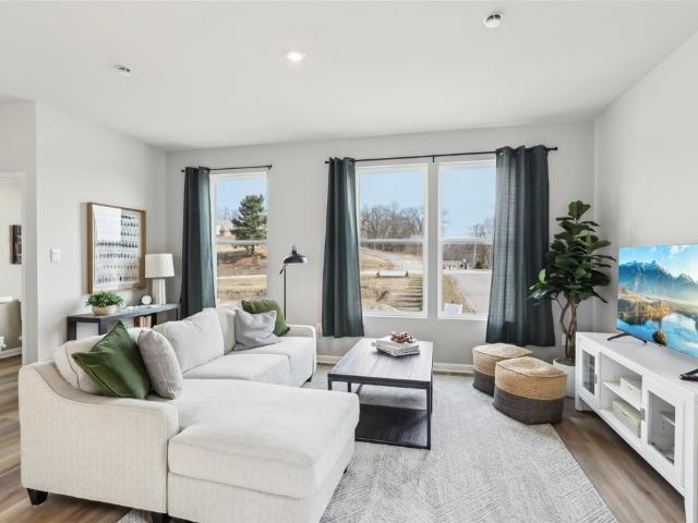 403 Cherry Tree Dr