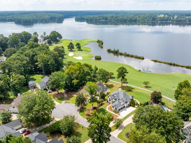 403 Cimaron Park