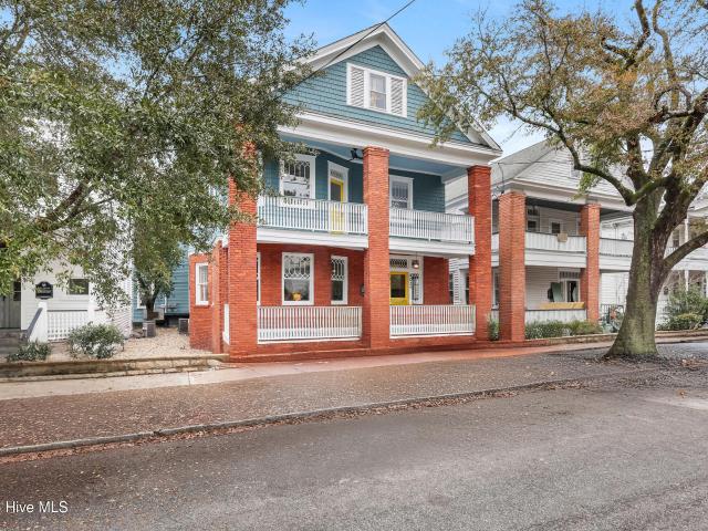 403 Dock Street