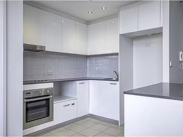 40/3 London Cct, CANBERRA Apartment for rent Listed by Wasim.
