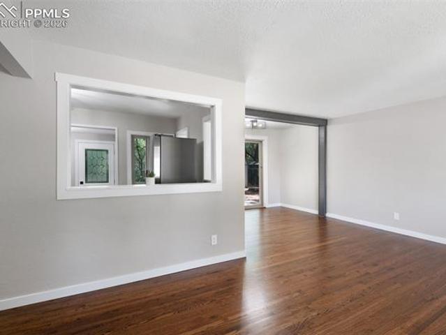 403 Laclede Avenue