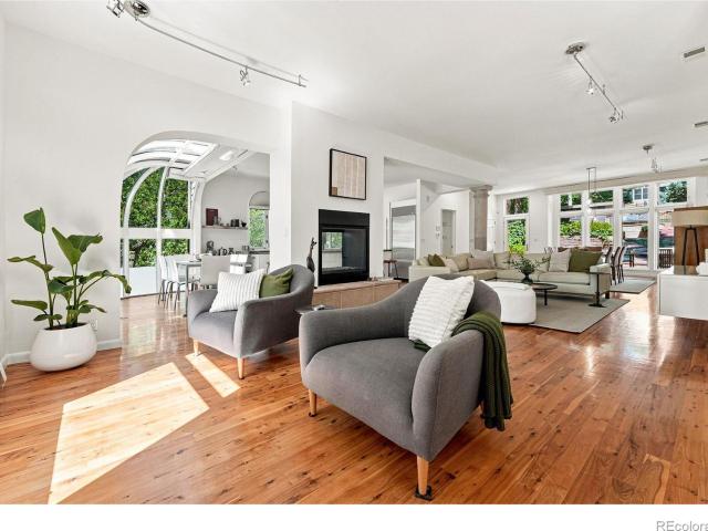 403 Mountain View Road