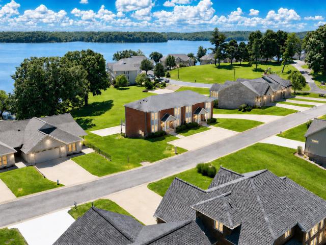 403 Moon Bay Dr