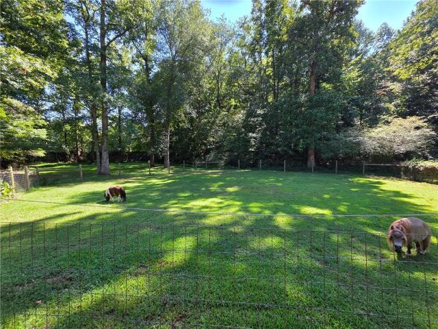 403 N Stringer Road N