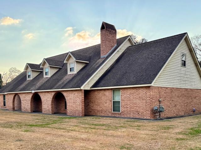 403 Resweber St, Martinville, LA 70582 | MLS #RA2600001