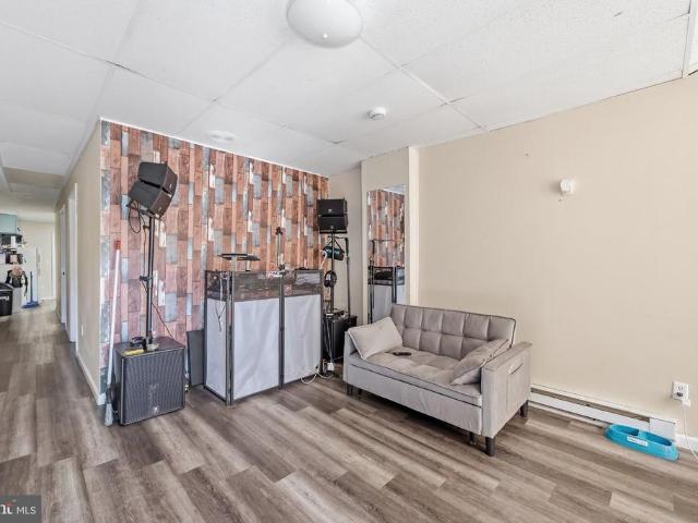 403 W Centre Street