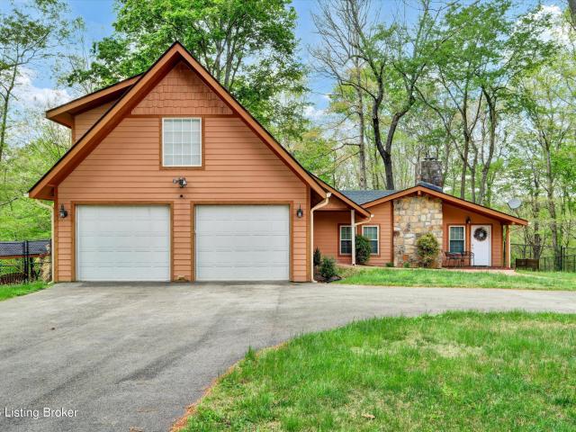 403 Wyandotte Rd