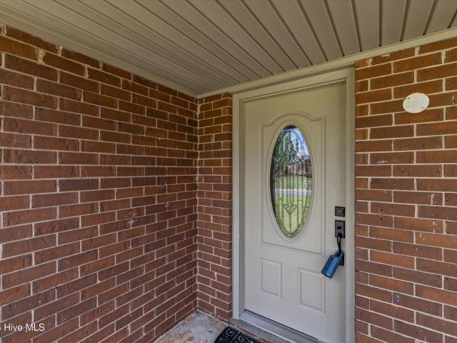 4044 Old Trail Road W