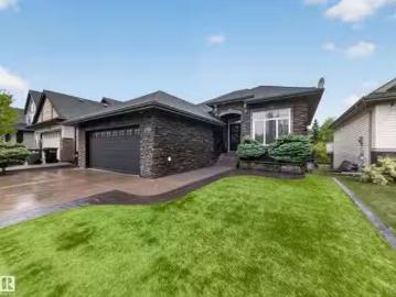4044 Crowsnest Crescent, Sherwood Park, AB, T8H 0G9 house fo.