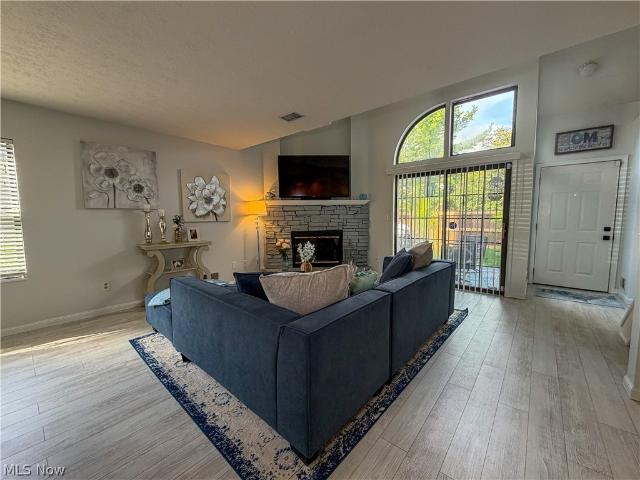 4044 Saint Andrews Court 3