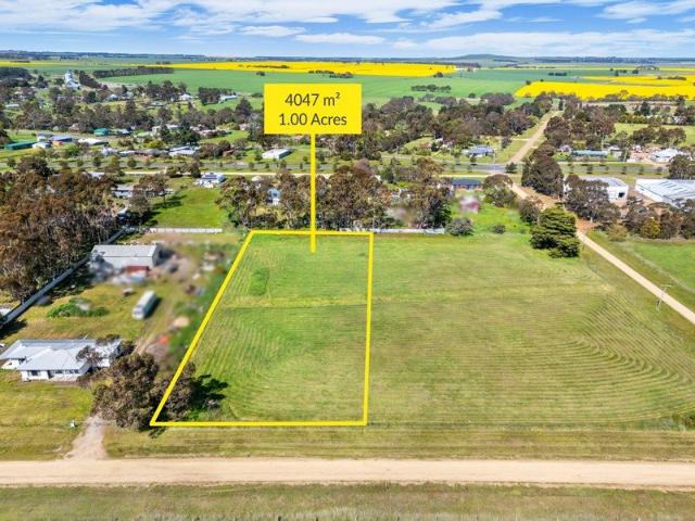 4047M2 1.00 Acres Affordable Landbank Investment or New Home Site S.T.C.A