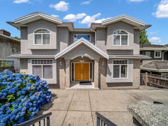 4049 Curle Avenue, Burnaby, BC, V5G 2Z2 house for sale | Listing ID R3178 | Royal LePage