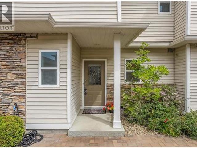 4049 Lakeshore Road Unit# 104, Kelowna, BC, V1W 1V7 house for sale | Listing ID 10388 | Royal LePage