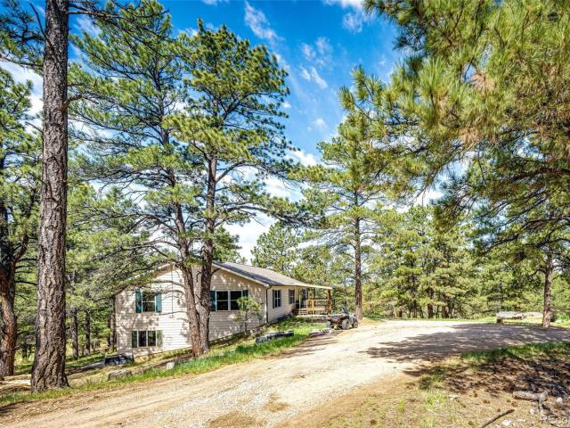 40400 Moon Stone Court
