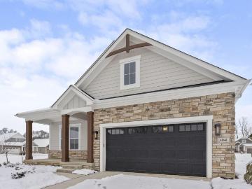 4041 Captains Circle