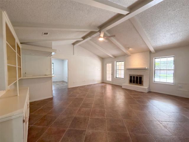 4042 Greenbriar Drive