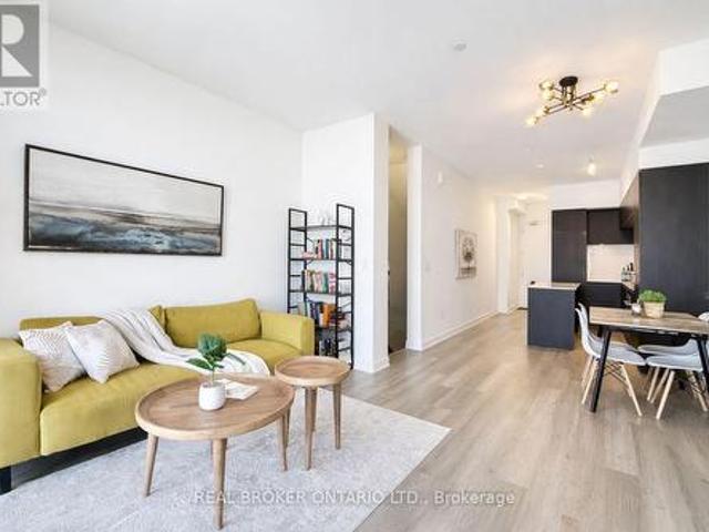 404 11 Steckley House Lane, Richmond Hill, ON, L4S 0N1 townhouse for sale | Listing ID N13518 | Royal LePage