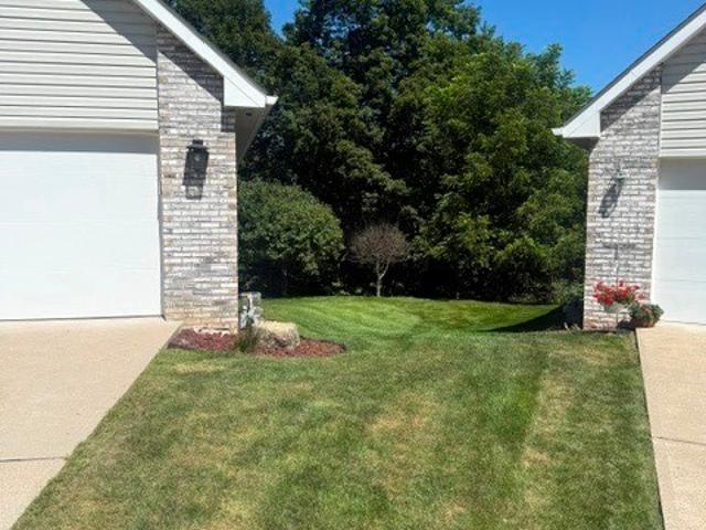 404 Country View Dr