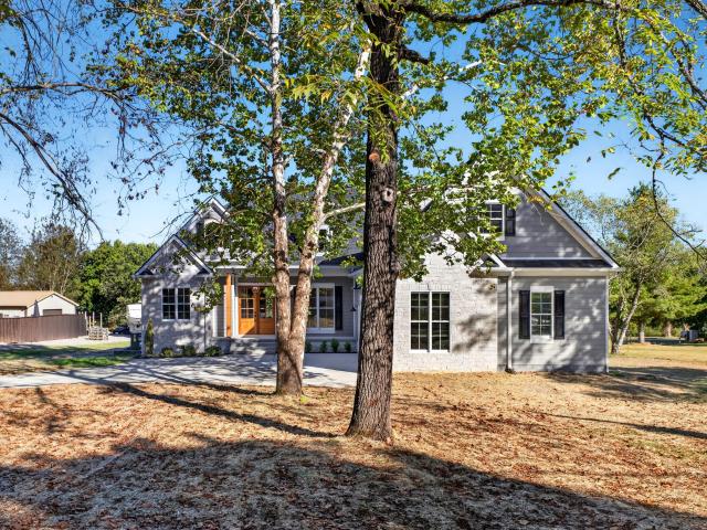 404 Cajawa Dr