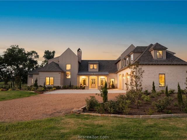 404 Blackberry Lane