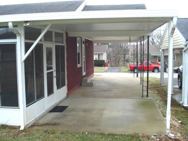 404 Broadway Avenue