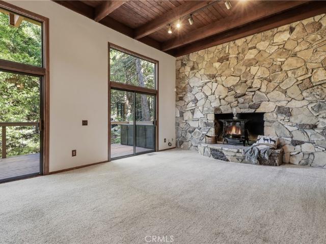 404 Golf Course Way