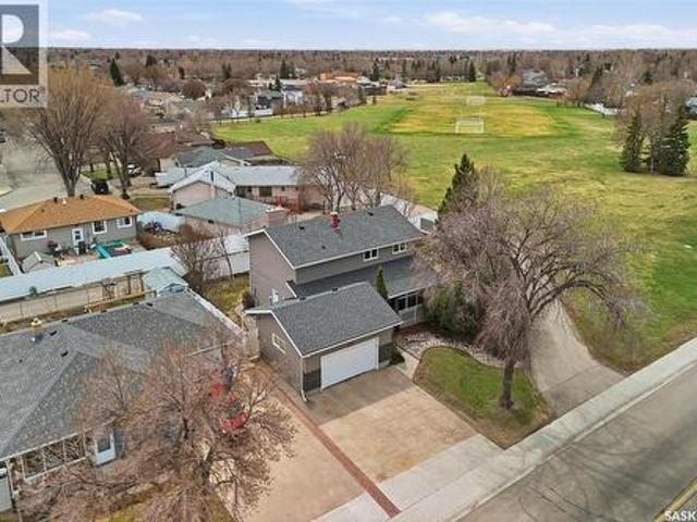 404 Dalgliesh Drive, Regina, SK, S4R 6J1 house for sale | Listing ID SK041415 | Royal LePage